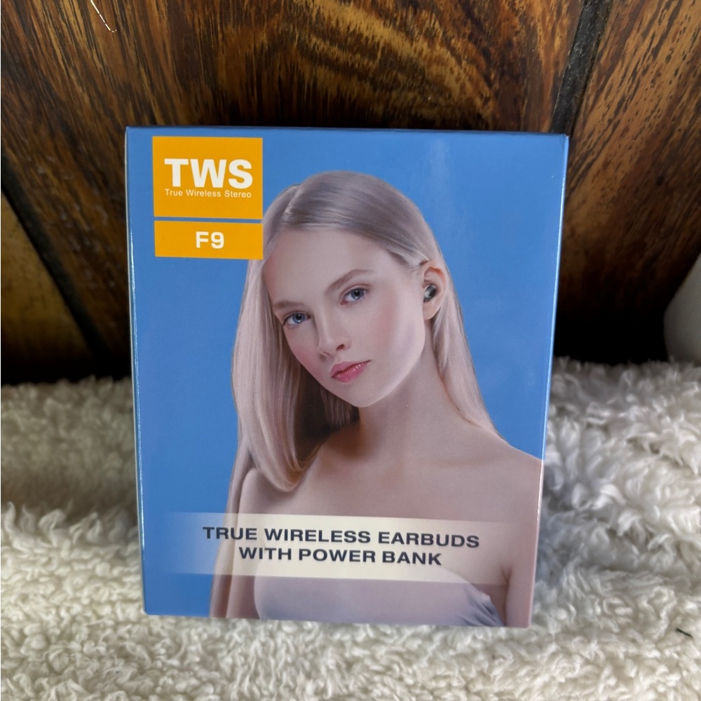 TWS F9 True Wireless Earbuds with Power Bank